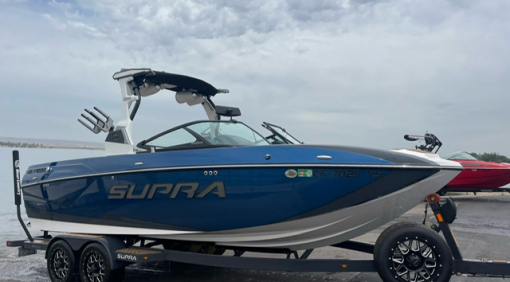 Gorgeous 2020 Supra SL 450 with Tandem Trailer